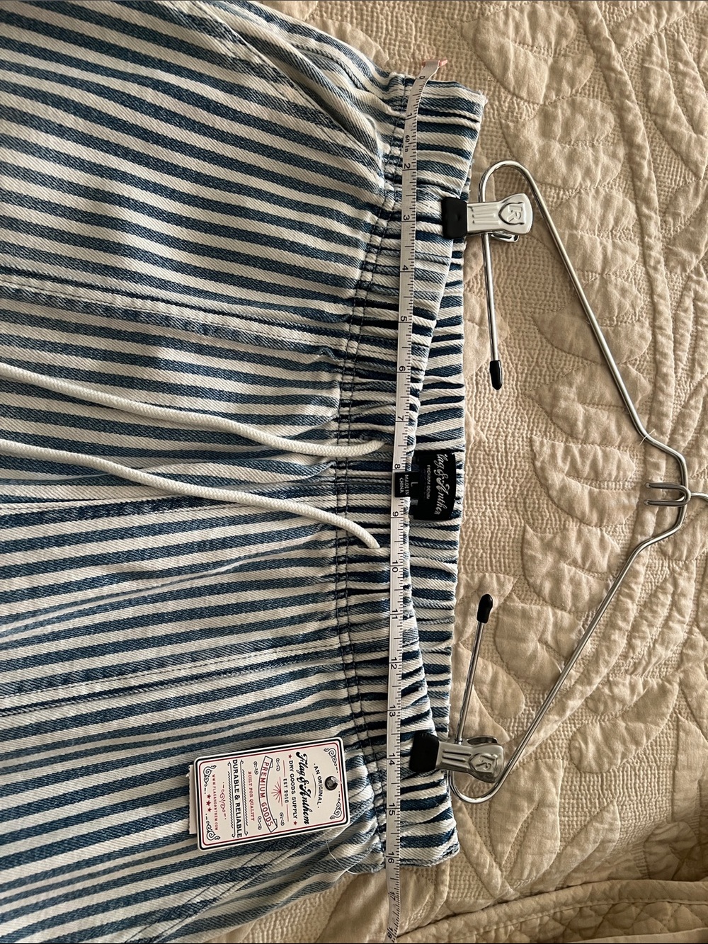 Flag & Anthem, Striped Wide-Leg Pants in Blue and White. Size Misses Large - Picture 2 of 7